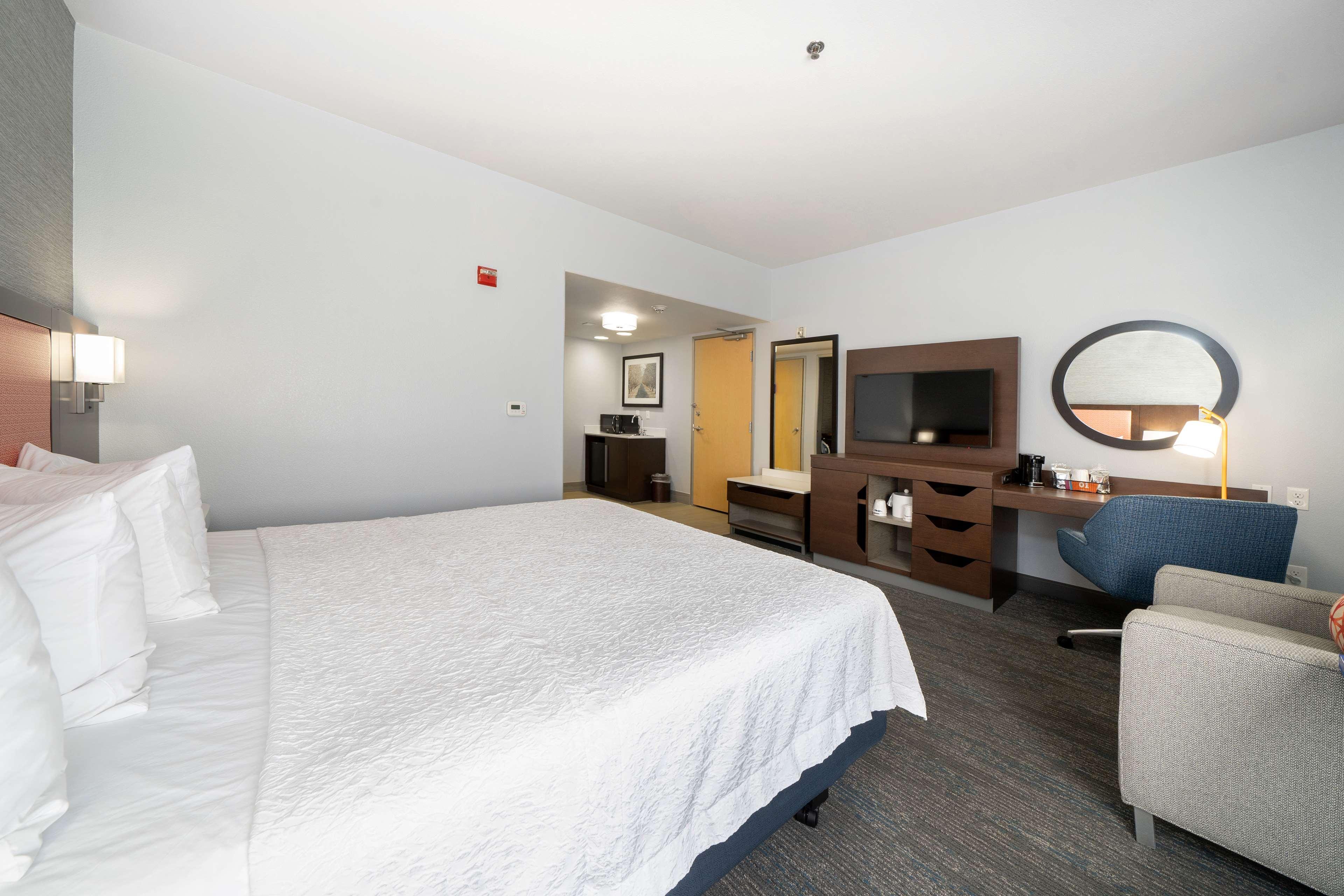 Hampton Inn&Suites Modesto - Salida Extérieur photo