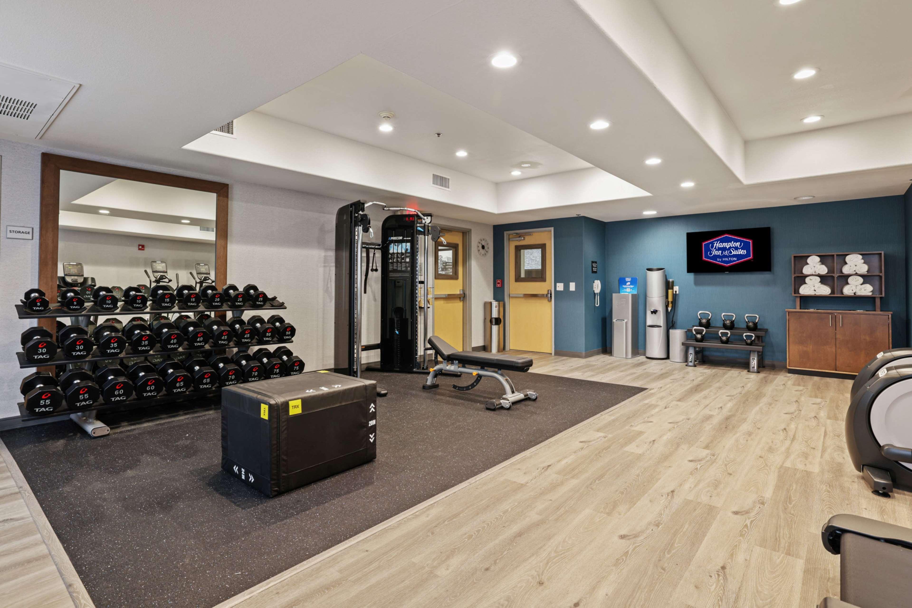 Hampton Inn&Suites Modesto - Salida Extérieur photo