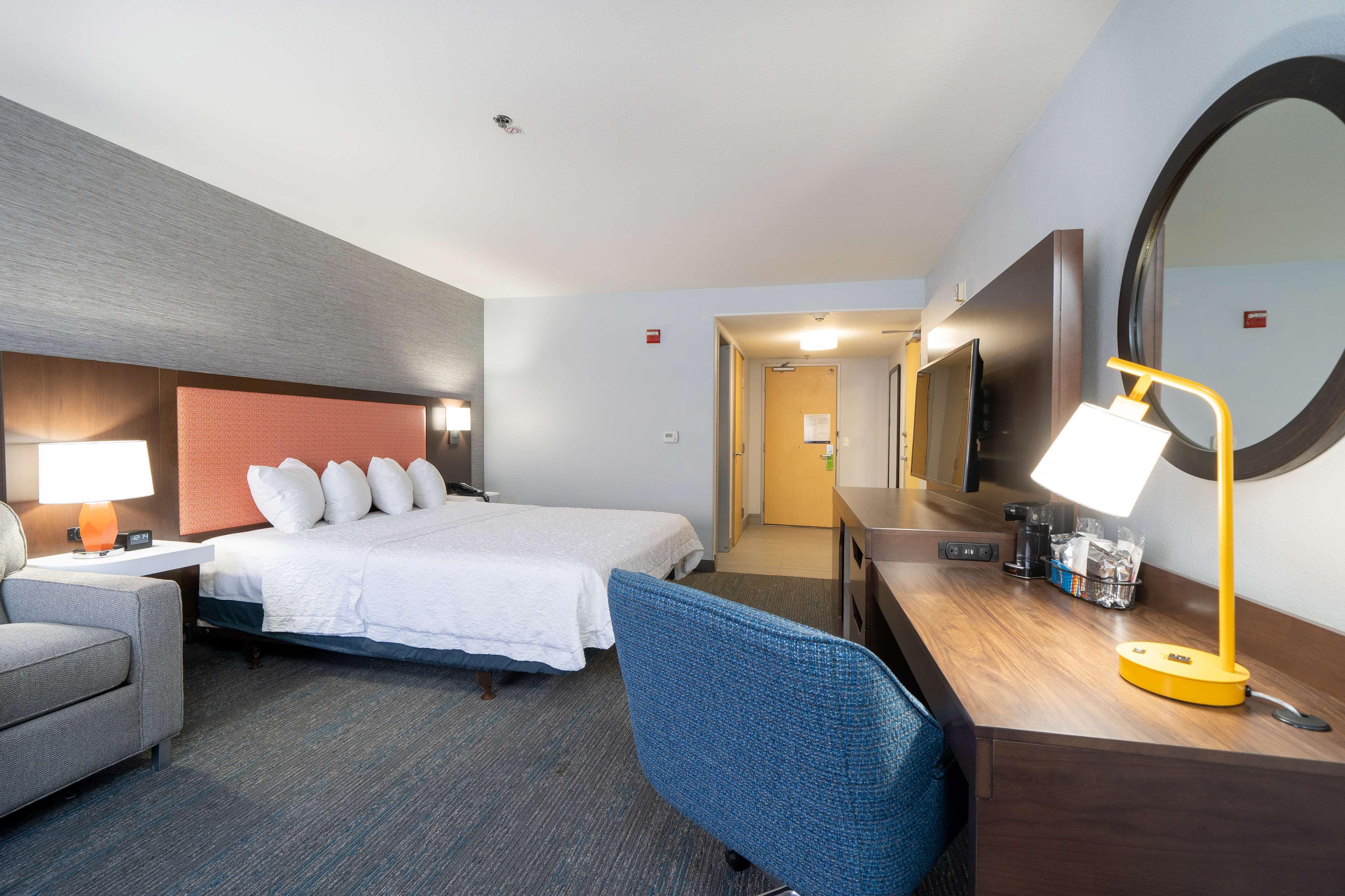Hampton Inn&Suites Modesto - Salida Extérieur photo