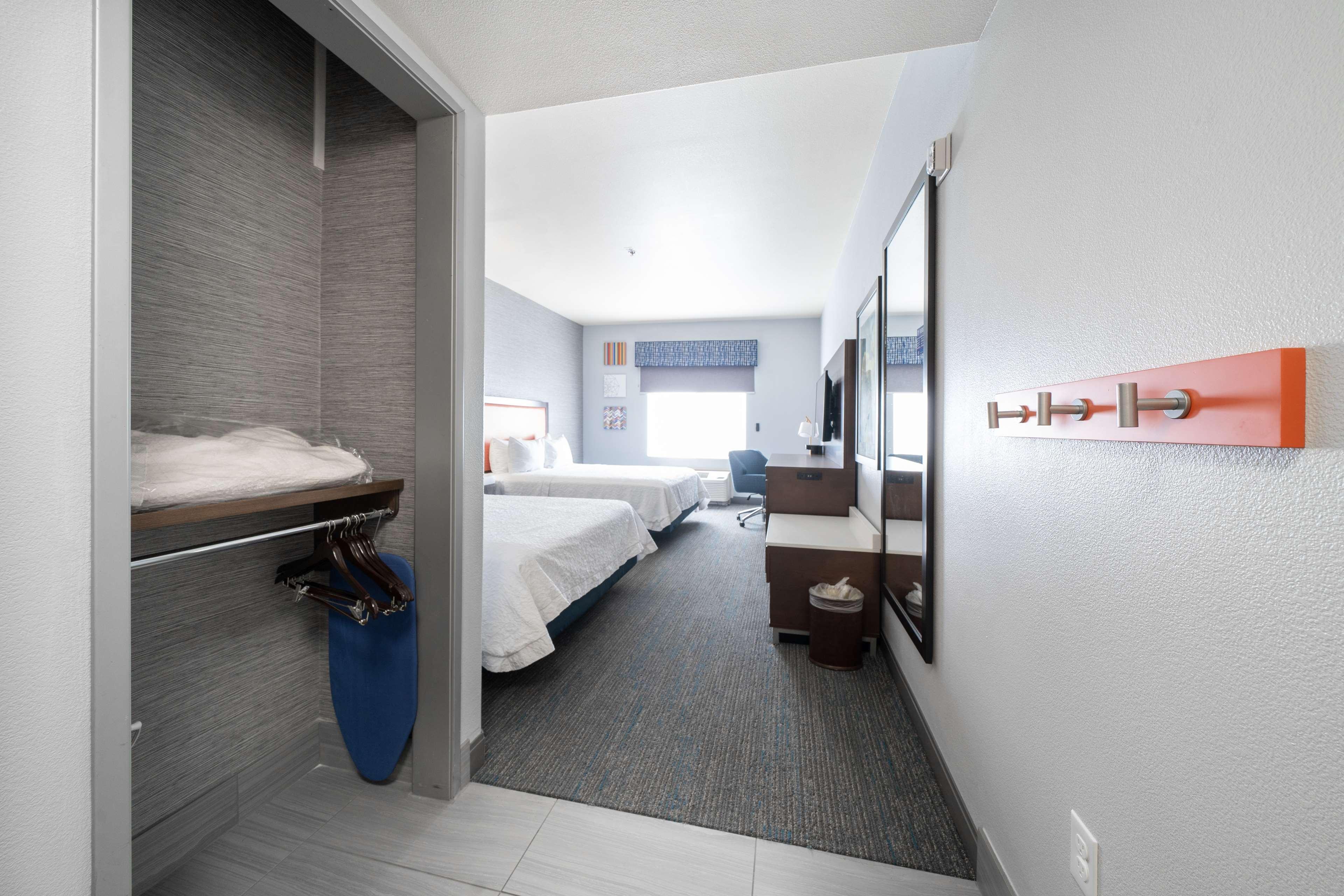 Hampton Inn&Suites Modesto - Salida Extérieur photo